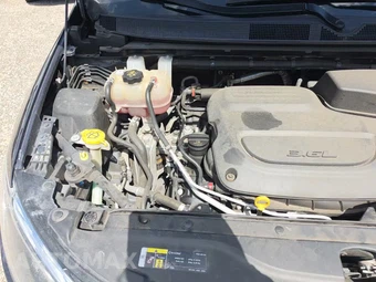 2020 Chrysler Pacifica Touring L 121.6" WB – miniatura 22