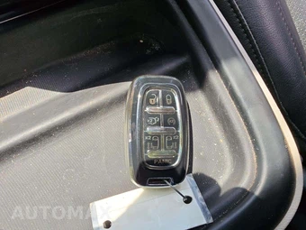 2020 Chrysler Pacifica Touring L 121.6" WB – miniatura 8
