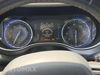 2020 Chrysler Pacifica Touring L 121.6" WB – miniatura 9