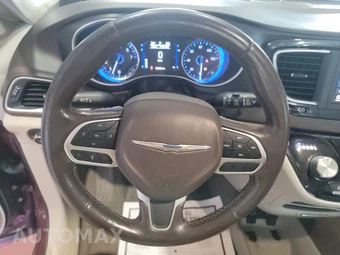 2020 Chrysler Pacifica Touring L 121.6" WB – miniatura 10
