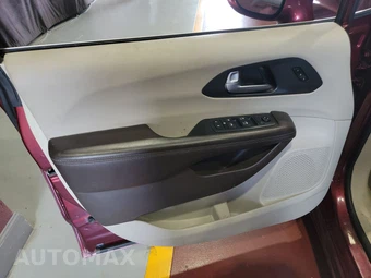 2020 Chrysler Pacifica Touring L 121.6" WB – miniatura 9