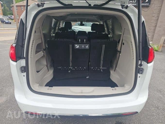 2020 Chrysler Pacifica Touring L 121.6" WB - miniatura 12