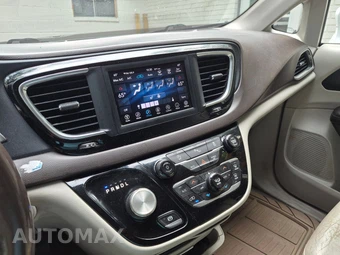 2020 Chrysler Pacifica Touring L 121.6" WB - miniatura 3