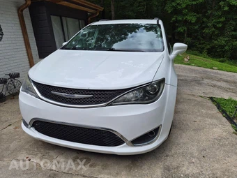 2020 Chrysler Pacifica Touring L 121.6" WB - miniatura 4