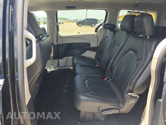 2020 Chrysler Pacifica Touring L 121.6" WB - miniatura 13
