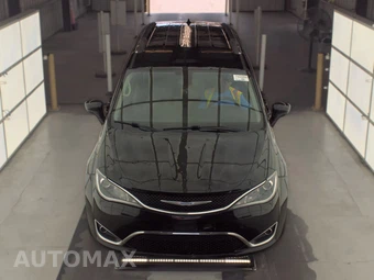 2020 Chrysler Pacifica Touring L 121.6" WB - miniatura 2