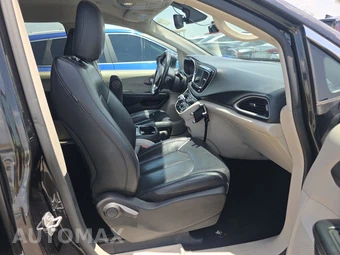 2020 Chrysler Pacifica Touring L 121.6" WB - miniatura 8