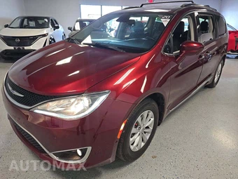 2020 Chrysler Pacifica Touring L 121.6" WB