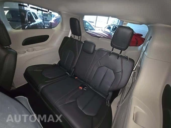 2020 Chrysler Pacifica Touring L 121.6" WB - miniatura 14