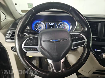 2020 Chrysler Pacifica Touring L 121.6" WB – miniatura 10