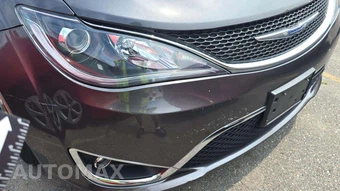 2020 Chrysler Pacifica Touring L 121.6" WB – miniatura 33