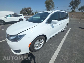 2020 Chrysler Pacifica Touring L 35th Anniversary 121.6" WB