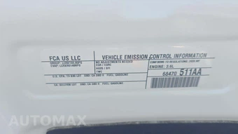 2020 Chrysler Pacifica Touring L 35th Anniversary 121.6" WB - miniatura 21