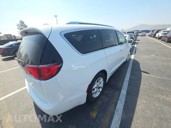 2020 Chrysler Pacifica Touring L 35th Anniversary 121.6" WB - miniatura 4
