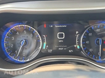 2020 Chrysler Pacifica Touring L Plus 121.6" WB – miniatura 12