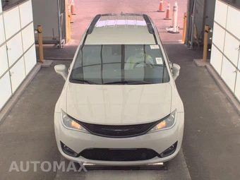 2020 Chrysler Pacifica Touring L Plus 121.6" WB – miniatura 2