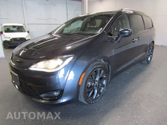 2020 Chrysler Pacifica Touring L Plus 121.6" WB