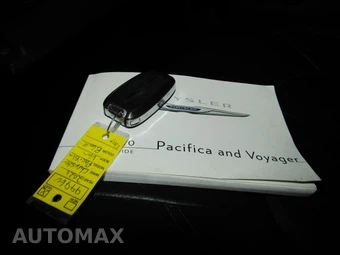 2020 Chrysler Pacifica Touring L Plus 121.6" WB – miniatura 19