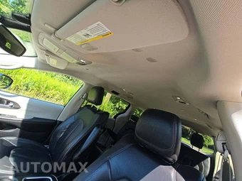 2020 Chrysler Pacifica Touring L Plus 121.6" WB - miniatura 11