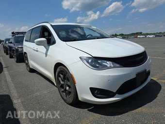 2020 Chrysler Pacifica Touring L Plus 121.6" WB – miniatura 3