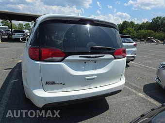 2020 Chrysler Pacifica Touring L Plus 121.6" WB – miniatura 5