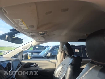 2020 Chrysler Pacifica Touring L Plus 121.6" WB – miniatura 33