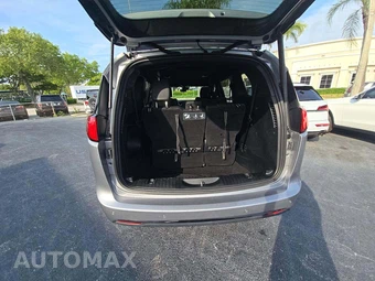 2020 Chrysler Pacifica Touring L Plus 121.6" WB – miniatura 15