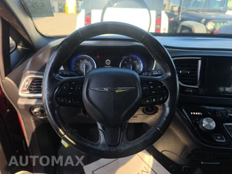 2020 Chrysler Pacifica Touring L Plus 121.6" WB - miniatura 10