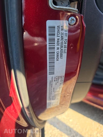 2020 Chrysler Pacifica Touring L Plus 121.6" WB - miniatura 15