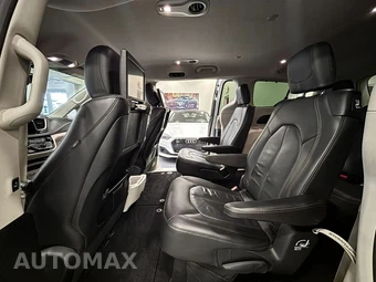 2020 Chrysler Pacifica Touring L Plus 121.6" WB - miniatura 15