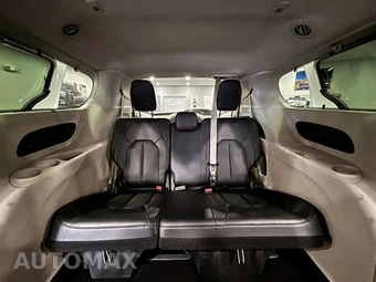 2020 Chrysler Pacifica Touring L Plus 121.6" WB - miniatura 23