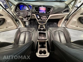 2020 Chrysler Pacifica Touring L Plus 121.6" WB - miniatura 28