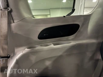 2020 Chrysler Pacifica Touring L Plus 121.6" WB - miniatura 45