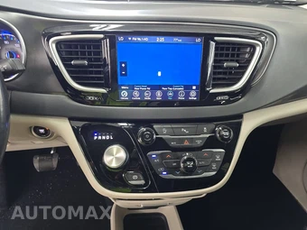 2020 Chrysler Pacifica Touring L Plus 121.6" WB - miniatura 11