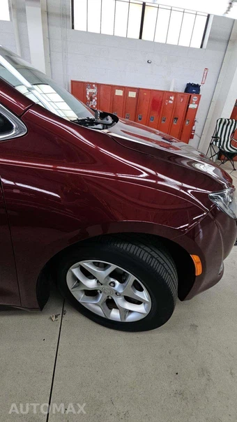 2020 Chrysler Pacifica Touring L Plus 121.6" WB - miniatura 21