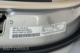 2020 Chrysler Voyager L 121.6" WB - miniatura 19