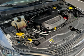 2020 Chrysler Voyager L 121.6" WB - miniatura 26
