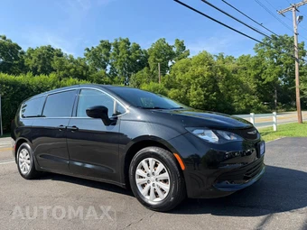 2020 Chrysler Voyager L 121.6" WB
