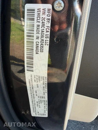 2020 Chrysler Voyager L 121.6" WB – miniatura 40