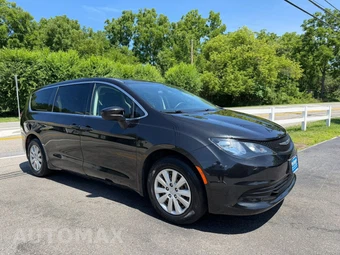 2020 Chrysler Voyager L 121.6" WB