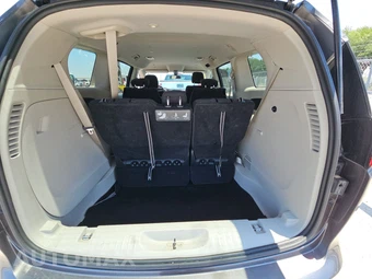 2020 Chrysler Voyager LX 121.6" WB – miniatura 17