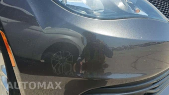 2020 Chrysler Voyager LX 121.6" WB – miniatura 12