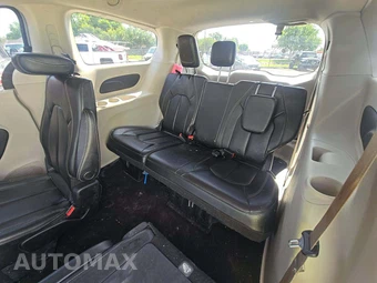 2020 Chrysler Voyager LXi 121.6" WB - miniatura 14