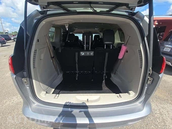 2020 Chrysler Voyager LXi 121.6" WB - miniatura 15