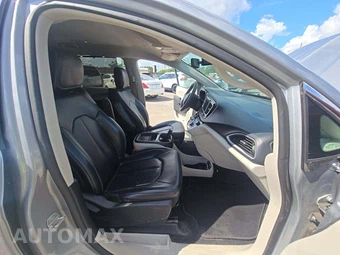 2020 Chrysler Voyager LXi 121.6" WB - miniatura 19