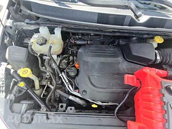 2020 Chrysler Voyager LXi 121.6" WB - miniatura 28