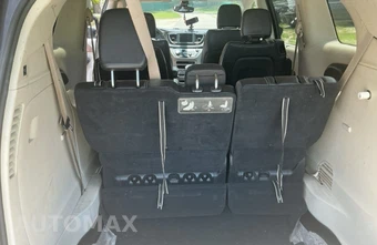 2020 Chrysler Voyager LXi 121.6" WB - miniatura 18
