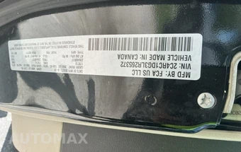 2020 Chrysler Voyager LXi 121.6" WB - miniatura 28