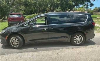2020 Chrysler Voyager LXi 121.6" WB - miniatura 8