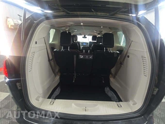 2020 Chrysler Voyager LXi 121.6" WB – miniatura 15